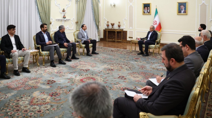 Iran stresses its views to mediators amid pending standoff with U.S.