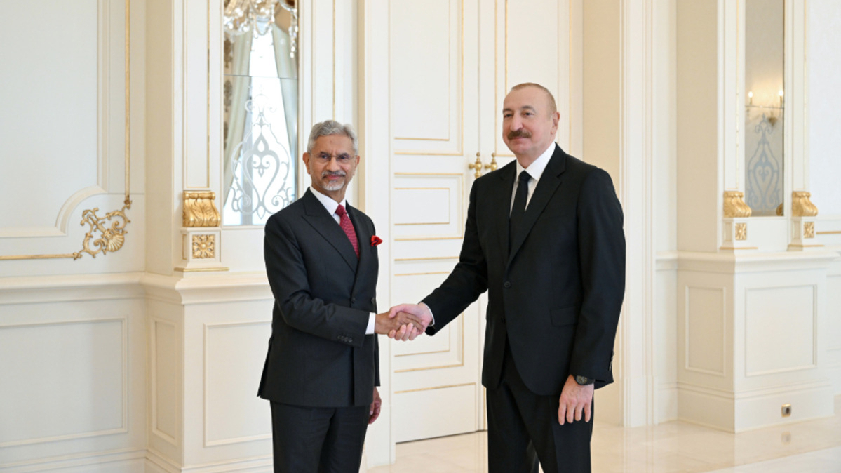 President Ilham Aliyev meets with India's Minister of External Affairs in Azerbaijan