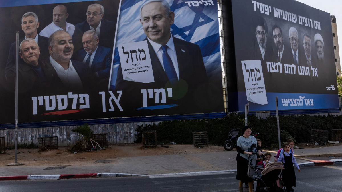 Israel election: Netanyahu faces tough battle as rivals seek path to power
