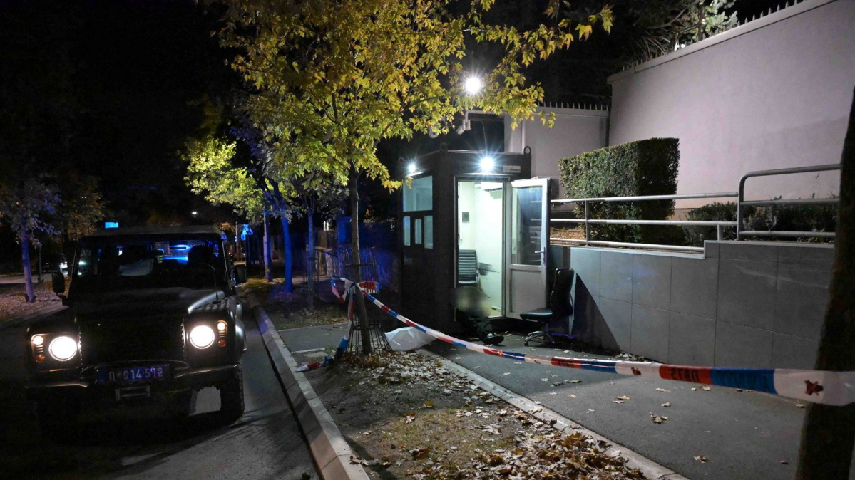 Policeman shoots dead knife attacker outside Israeli embassy in Serbia